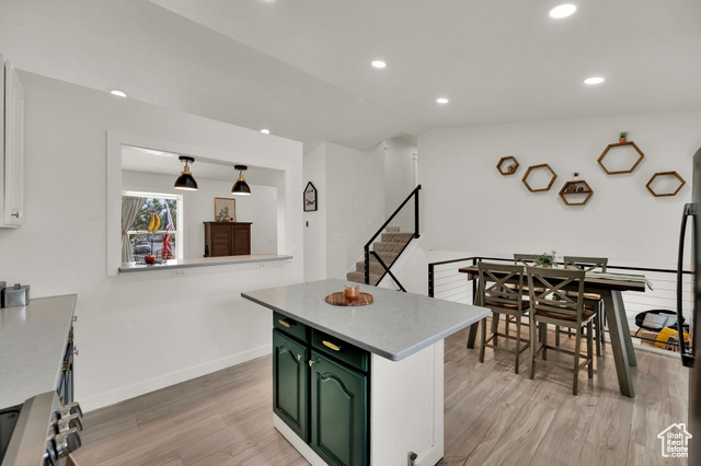 Photo 5 for MLS #2119282 at 6635 S Milfoil Cir