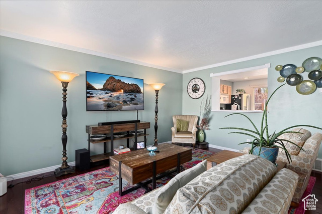 Photo 4 for MLS #2119283 at 1179 W Dun Robin Ct