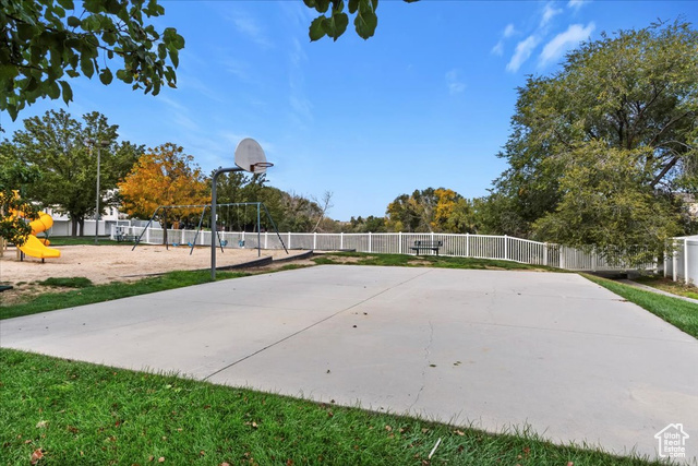 Photo 28 for MLS #2119283 at 1179 W Dun Robin Ct