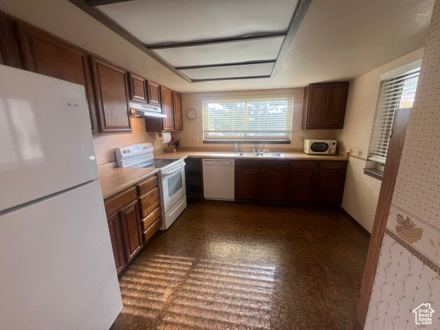 Photo 8 for MLS #2119285 at 819 Castle Gate Cir