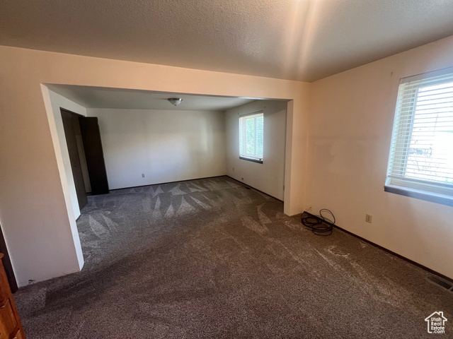 Photo 16 for MLS #2119285 at 819 Castle Gate Cir