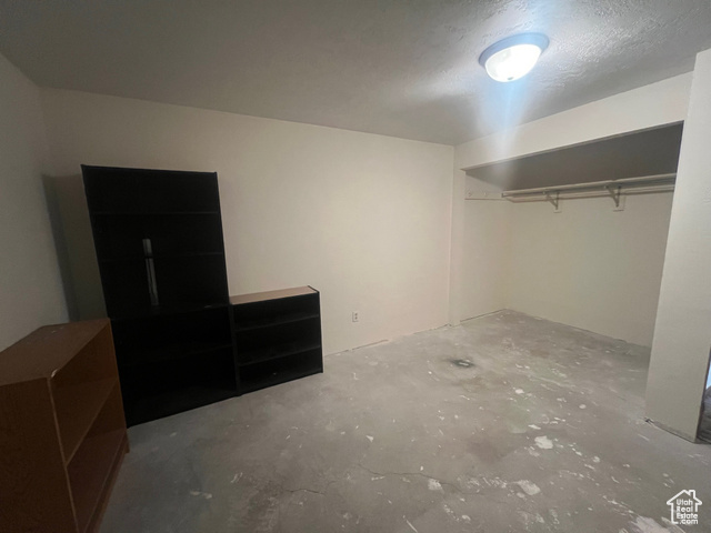 Photo 24 for MLS #2119285 at 819 Castle Gate Cir