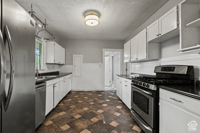Photo 13 for MLS #2119288 at 1663 Kiesel Ave