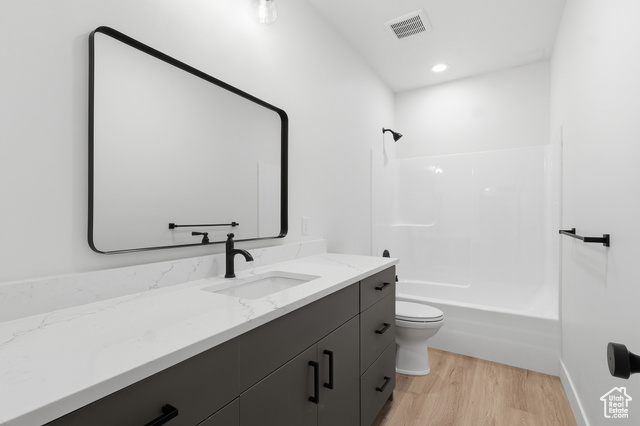 Photo 30 for MLS #2119289 at 76 W 200 South