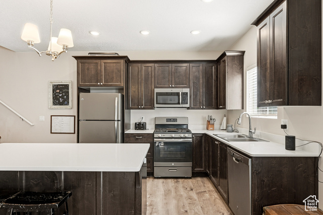 Photo 11 for MLS #2119292 at 173 E Fiddlers Canyon Rd #59