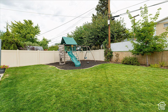 Photo 41 for MLS #2119299 at 1060 N Kingswood Rd