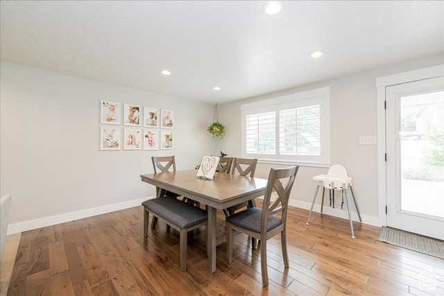 Photo 14 for MLS #2119299 at 1060 N Kingswood Rd