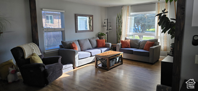 Photo 8 for MLS #2119313 at 747 E 425 South