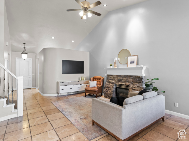Photo 5 for MLS #2119319 at 456 W Aspen Gate Ln