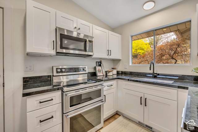 Photo 6 for MLS #2119324 at 1492 E Sandy Hills Dr