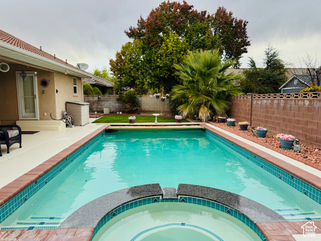 Photo 8 for MLS #2119328 at 784 N Dusk Dr