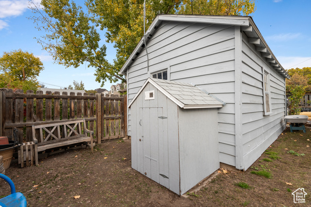 Photo 36 for MLS #2119329 at 2728 S 800 East