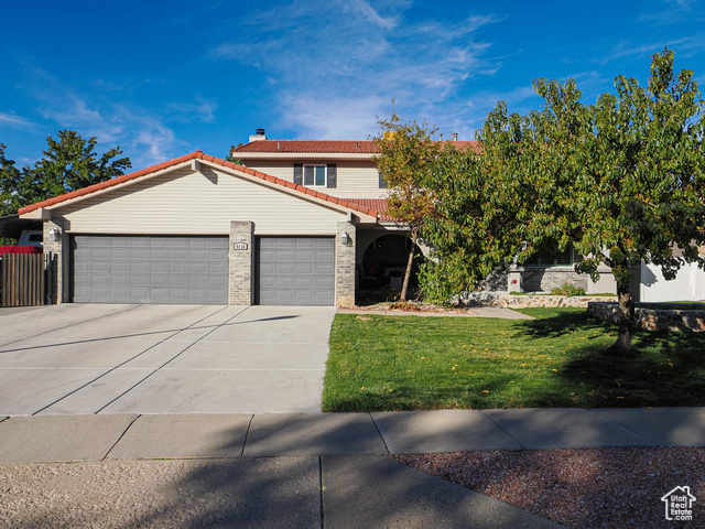Photo 3 for MLS #2119332 at 9130 Maison Dr
