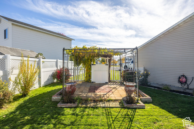 Photo 5 for MLS #2119344 at 248 Sunstone Ct