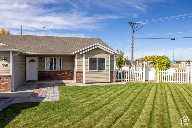 Photo 2 for MLS #2119344 at 248 Sunstone Ct