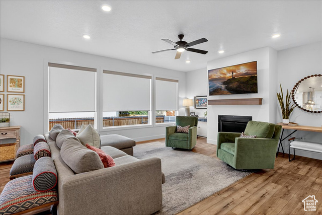 Photo 3 for MLS #2119353 at 354 E 8620 South