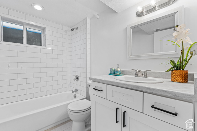 Photo 14 for MLS #2119365 at 6894 S 3420 West