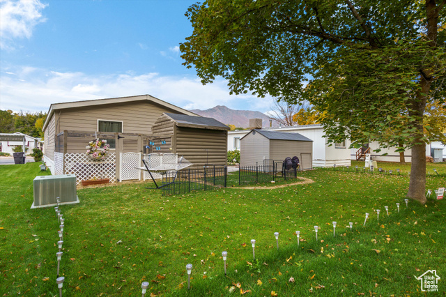 Photo 9 for MLS #2119370 at 975 E 6600 South #18