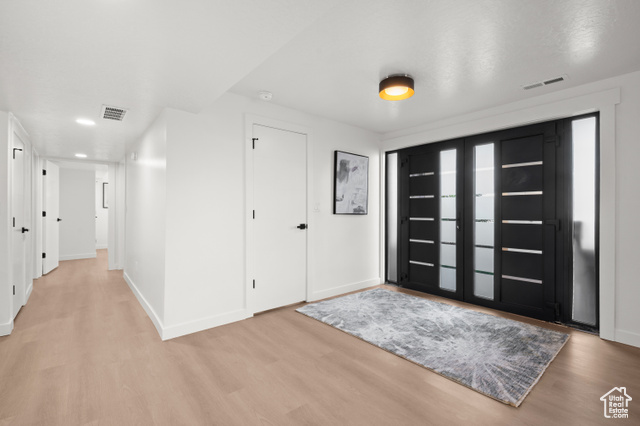 Photo 6 for MLS #2119371 at 3543 S 100 East