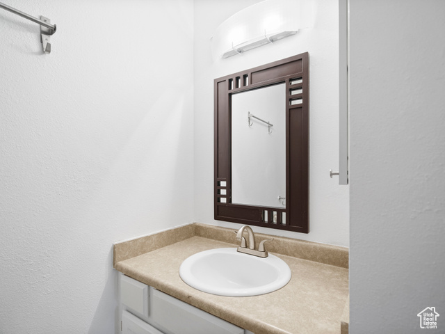 Photo 12 for MLS #2119376 at 668 E Cobblestone Ln