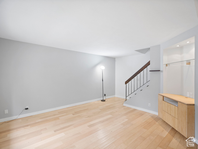 Photo 5 for MLS #2119376 at 668 E Cobblestone Ln