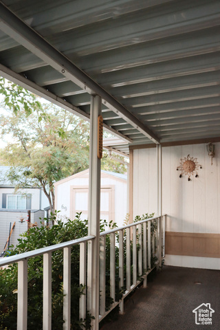 Photo 4 for MLS #2119382 at 69 Red Bluff Rd