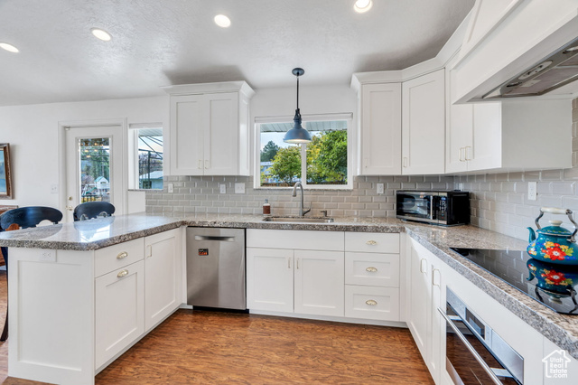 Photo 7 for MLS #2119387 at 430 Ridge Ln
