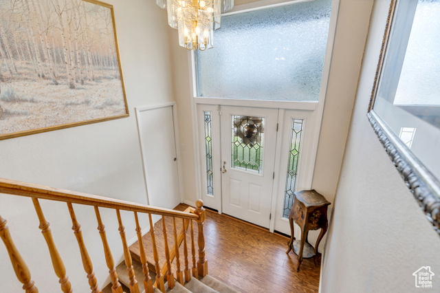 Photo 3 for MLS #2119387 at 430 Ridge Ln