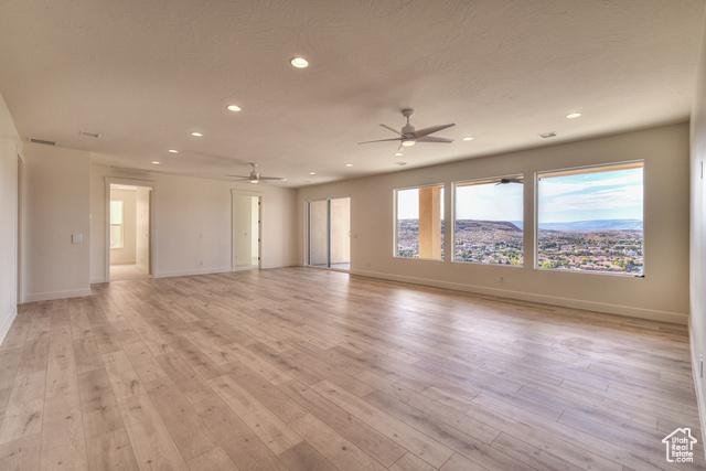 Photo 40 for MLS #2119393 at 1652 E Howard Ln