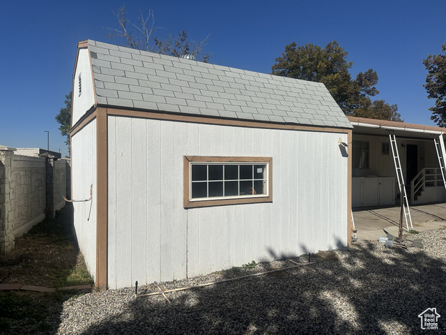 Photo 3 for MLS #2119394 at 4364 Detroiter Cir