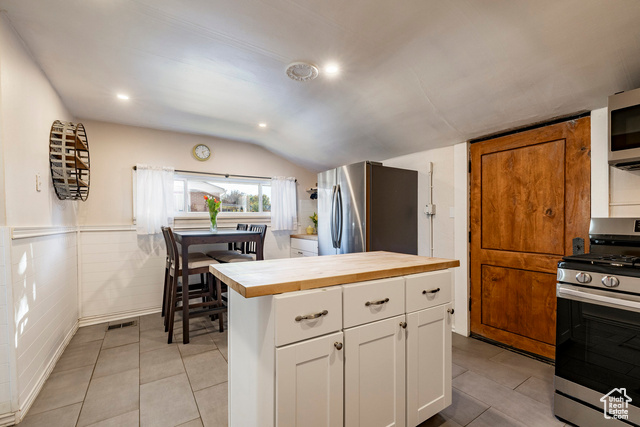 Photo 14 for MLS #2119398 at 112 E 100 North