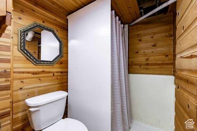 Photo 15 for MLS #2119399 at 1537 S Lincoln St