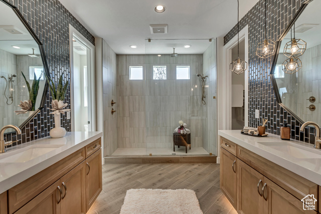 Photo 12 for MLS #2119401 at 2971 S 2425 West #1124