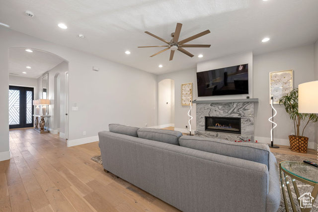 Photo 13 for MLS #2119403 at 2030 S Mustang St