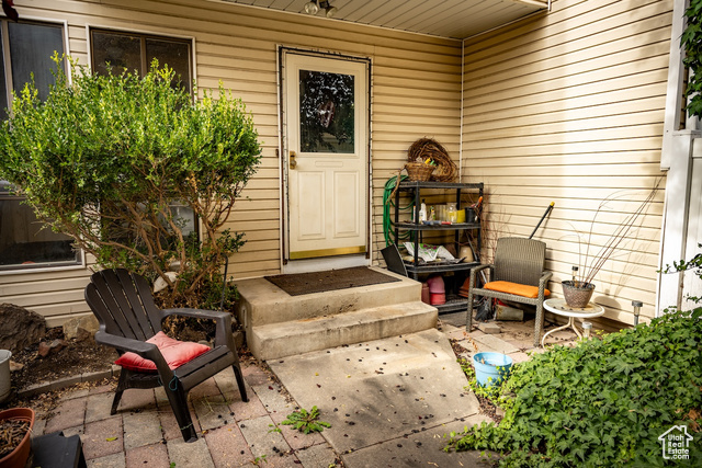 Photo 5 for MLS #2119404 at 5188 S Gravenstein Park