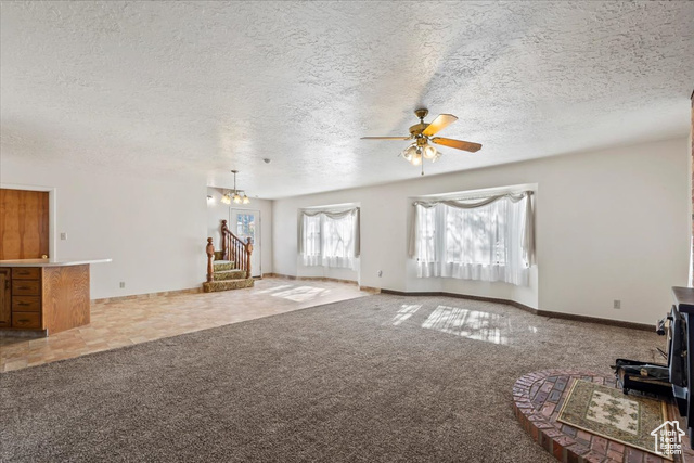 Photo 10 for MLS #2119406 at 303 S Center St