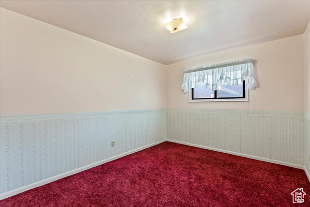 Photo 16 for MLS #2119406 at 303 S Center St