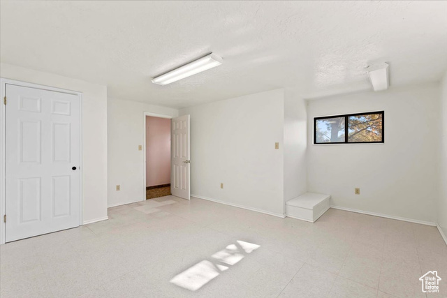 Photo 25 for MLS #2119406 at 303 S Center St