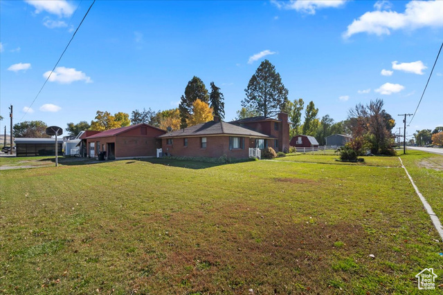 Photo 2 for MLS #2119406 at 303 S Center St