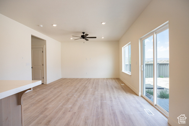 Photo 4 for MLS #2119410 at 3724 N Nathan Street Lot #1033
