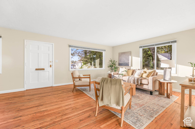 Photo 5 for MLS #2119411 at 3919 S 1000 East