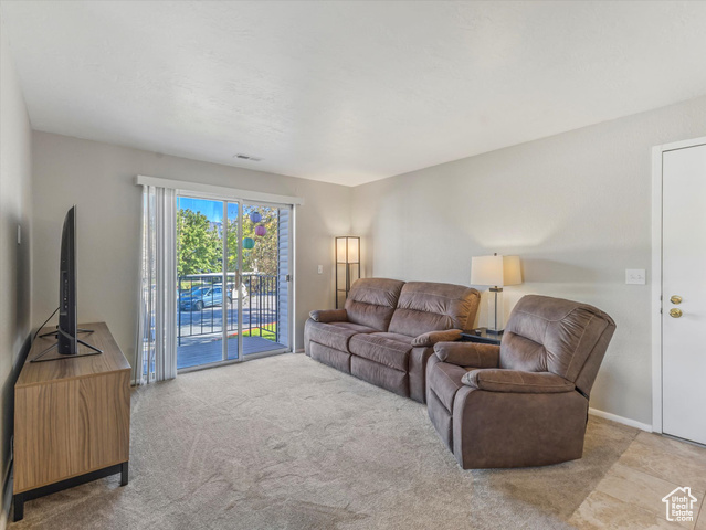 Photo 5 for MLS #2119420 at 4616 S Quail Vista Cv #I