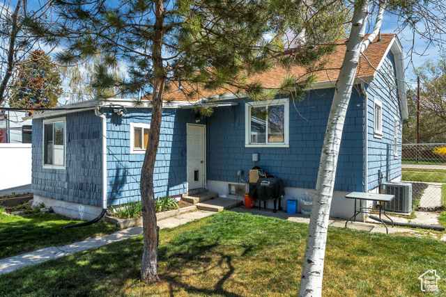 Photo 13 for MLS #2119422 at 365 N 100 West