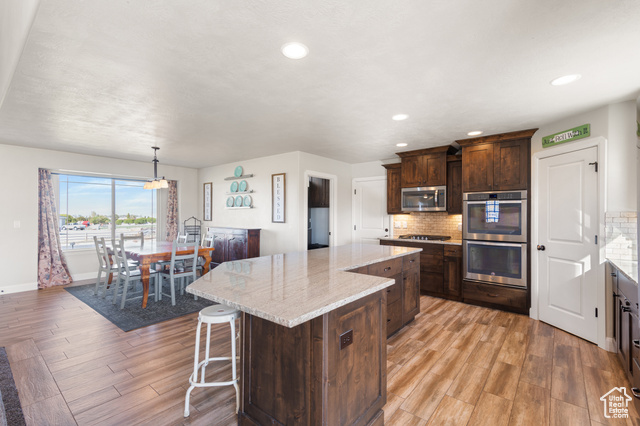 Photo 13 for MLS #2119429 at 1602 E Arrowhead Ln