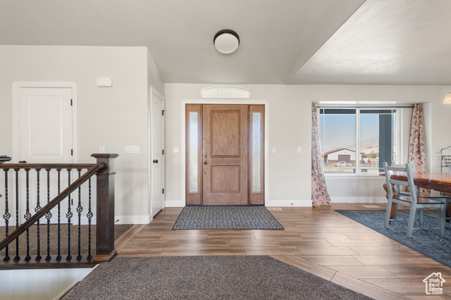 Photo 8 for MLS #2119429 at 1602 E Arrowhead Ln