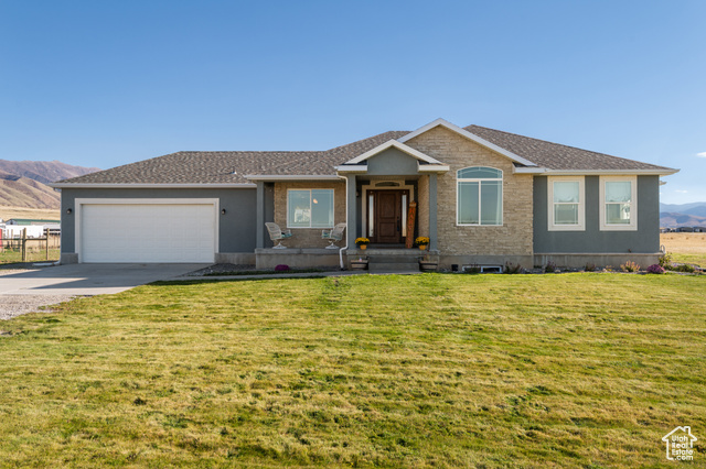 View photos for 1602 E Arrowhead Ln MLS #2119429 - 1602 E Arrowhead Ln