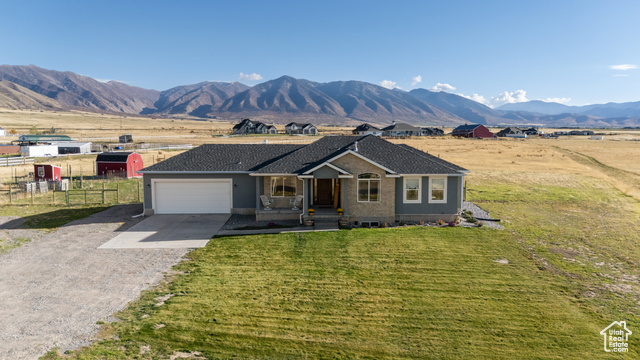 Photo 3 for MLS #2119429 at 1602 E Arrowhead Ln