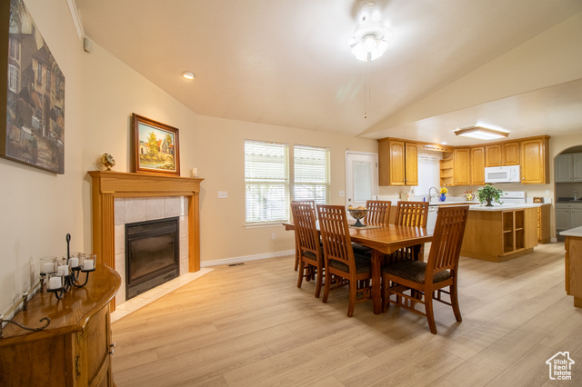 Photo 5 for MLS #2119438 at 362 S 950 West