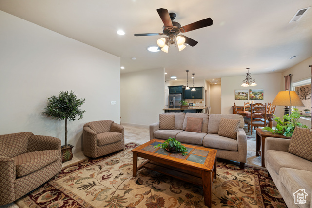 Photo 13 for MLS #2119439 at 697 W Windsor Dr