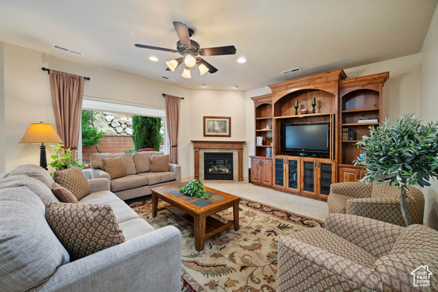 Photo 14 for MLS #2119439 at 697 W Windsor Dr